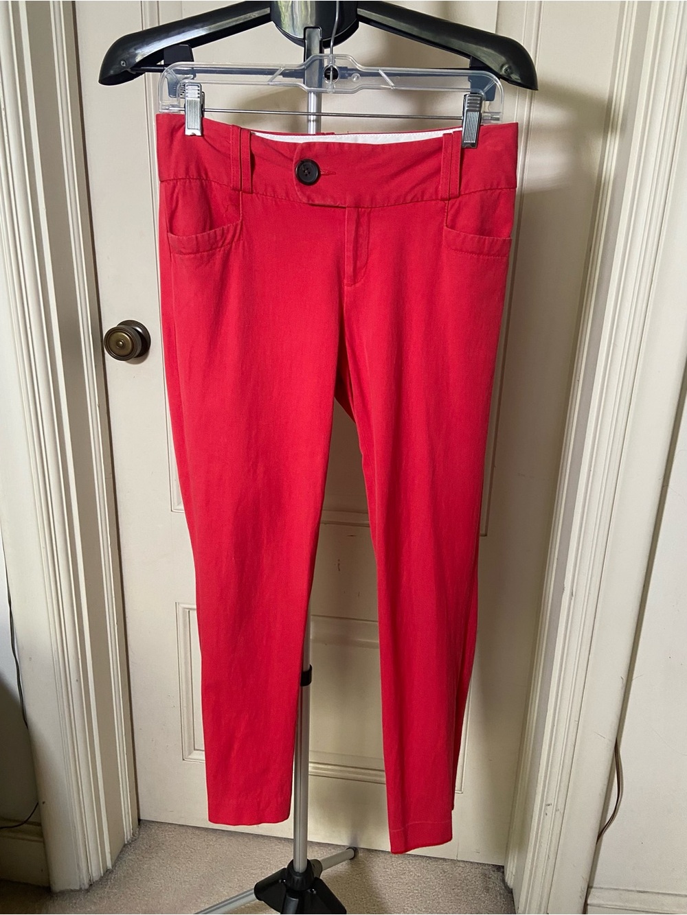 Banana Republic Women’s Red Cropped Pants Martin Fit size 2
